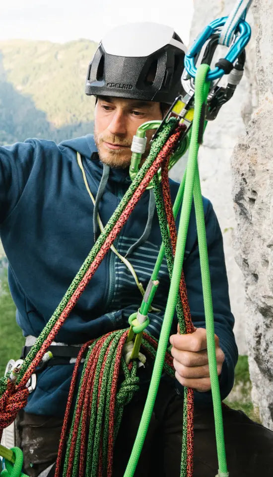 Edelrid Tactical Swift Protect Pro Dry virve 8,9 mm / 60 m - Pelēka